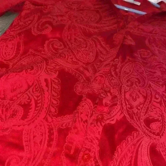 💚 🎄 Medium 3/4 Sleeve Button Up - Picture 3 of 4